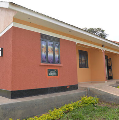 Kiosks & Workers/Staff Quarters
