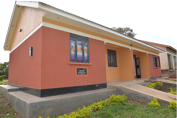 Kiosks & Workers/Staff Quarters